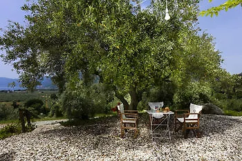 Pensjonat Eleonas Rovies