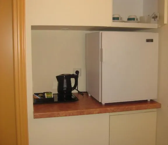 Eleonas Πανσιόν